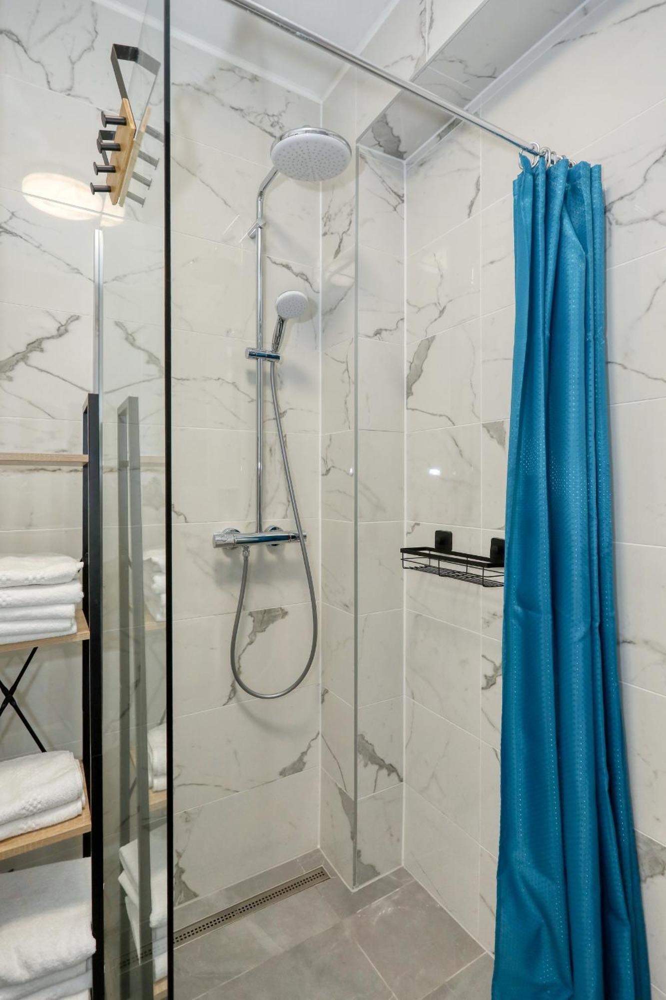 Apartment Relex With Pool & Jacuzzi Privlaka  Exterior foto
