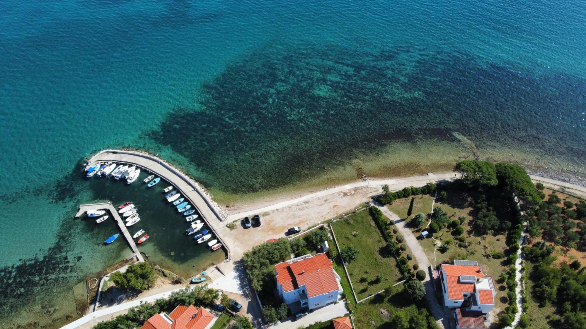 Apartment Relex With Pool & Jacuzzi Privlaka  Exterior foto